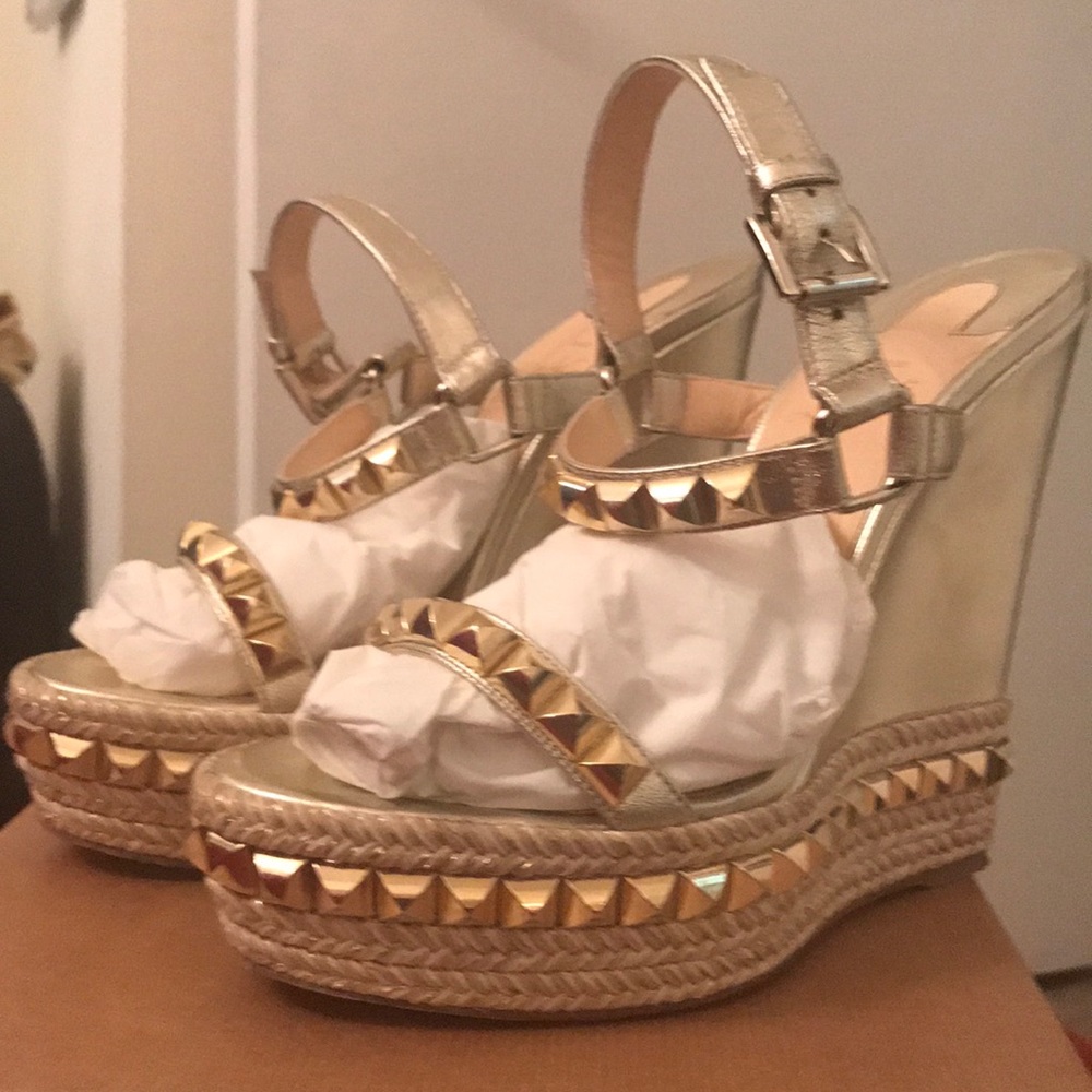 Auth. Christian Louboutin Cataclou 38 w Receipt!